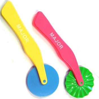 Children's Dough Cutting Wheel